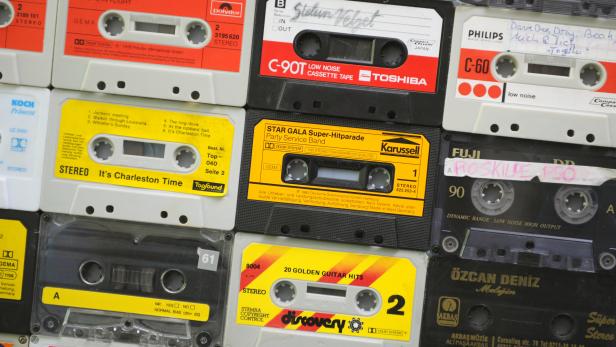 So alt, dass sie für die Jungen schon wieder neu ist: Die Audiokassette.