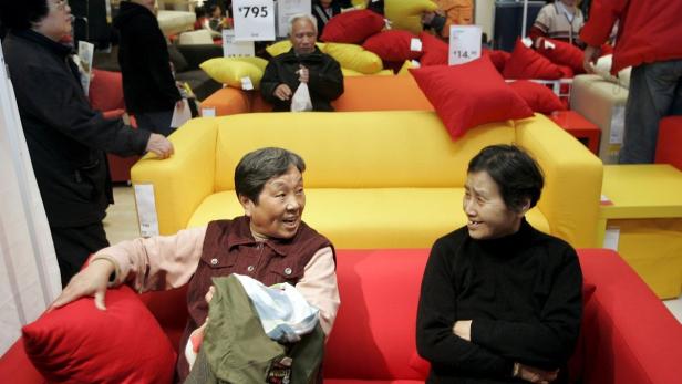 Chinesen nutzen IKEA als Treffpunkt mit Freunden und Partnerbörse