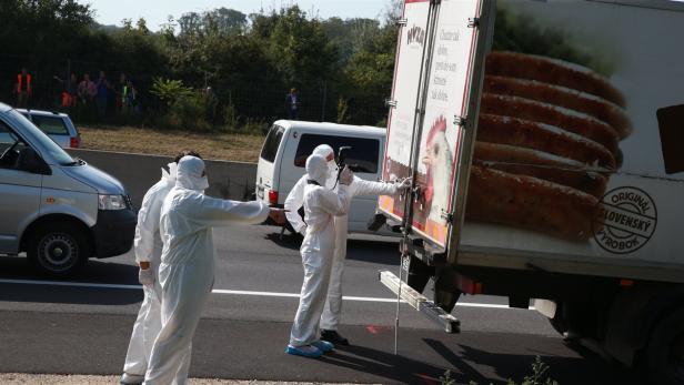 In diesem Kühl-Lkw im burgenländischen Parndorf wurden Ende August 71 tote Flüchtlinge gefunden