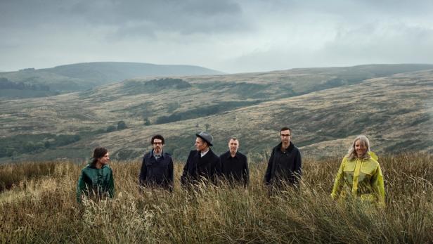 Belle and Sebastian by Søren Solkær _I7R0493.jpg_I7R0524.jpeg