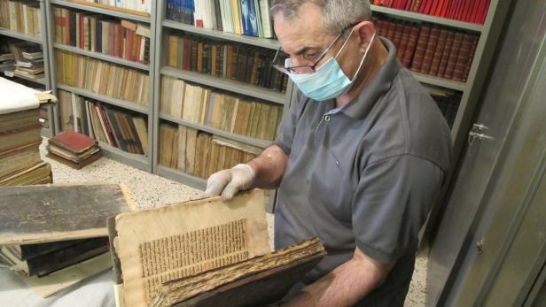 Michaeel Najeeb, Centre Numérique des Manuscrits Orientaux en Irak