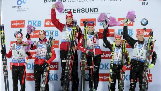 Gruppenbild ohne Rot-Weiß-Rot: Norwegen siegte in der Single-Mixed-Staffel.