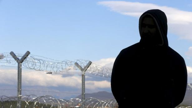 Mazedonien baut Zaun an Grenze zu Griechenland