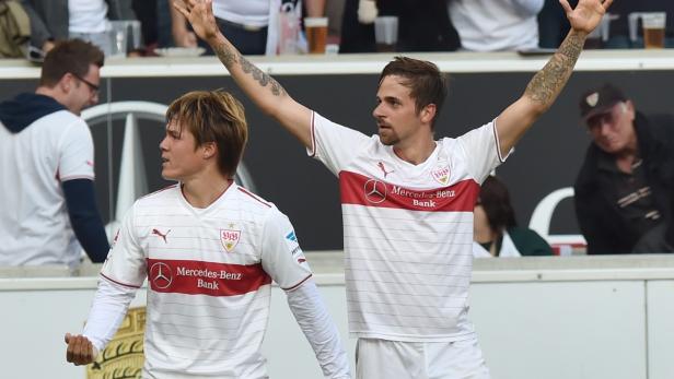 Dank zweier Tore von Martin Harnik hat der VfB Stuttgart einen Riesenschritt in Richtung Klassenerhalt gemacht.