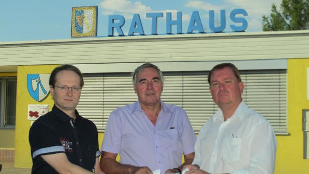 Wr. Neudorf, Robert Stania (FPÖ), Nikolaus Patoschka (UFO), Herbert Janschka (ÖVP)
