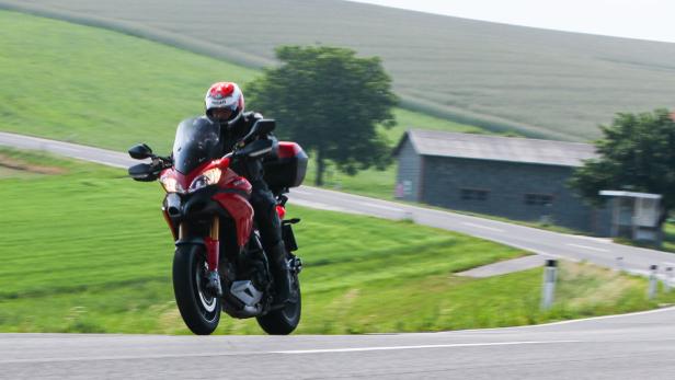 Unterwegs mit Wolfgang Böck auf dem Motorrad im Burgenland am 19.06.2013