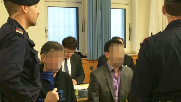 WIEN: BLUTIGE FAMILIENFEHDE VOR GERICHT - EHRENBEL