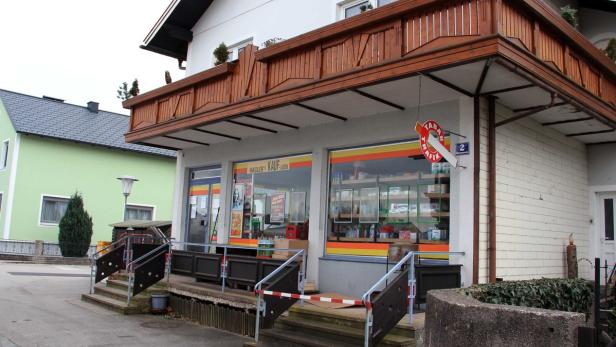Nach missglückter Attacke auf die Sparkassen-Filiale in Allersdorf wählten die Jugendlichen die nahe Greißlerei für ihren Coup aus