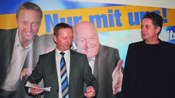 FPÖ-Chef Hans Tschürtz und Klubdirektor Alexander Petschnig stellen Weichen für den Wahlkampf