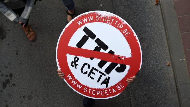 Heiß umfehdet, wild umstritten: CETA (und TTIP).