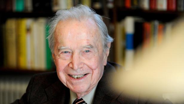 INTERVIEW: OTTO SCHÖNHERR