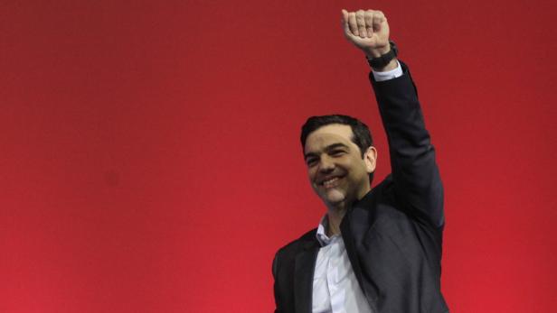 Die Linke zur Faust geballt: Alexis Tsipras lässt auch mit seinen Gesten keinen Zweifel, wo er politisch steht