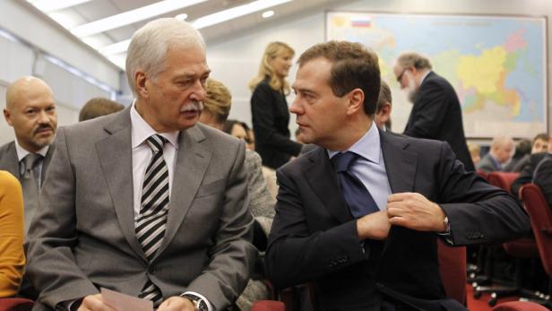 Medwedews heikler Auftritt in Brüssel