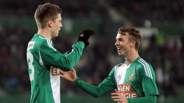 Die Torschützen: Deni Alar (l.) und Philipp Schobesberger jubelten gegen Schalke beim 2:1