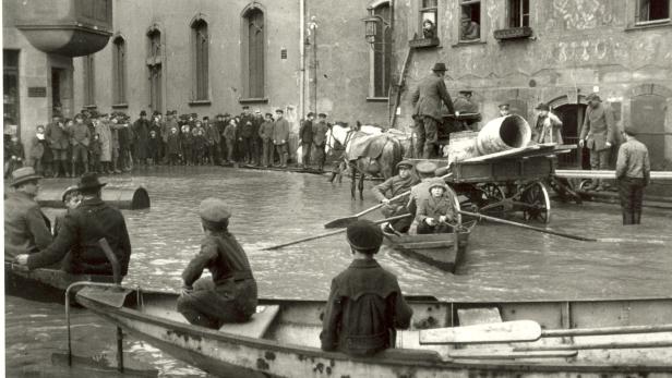 Oskar Barnack Flut in Wetzlar, 1920 © Leica Camera AG