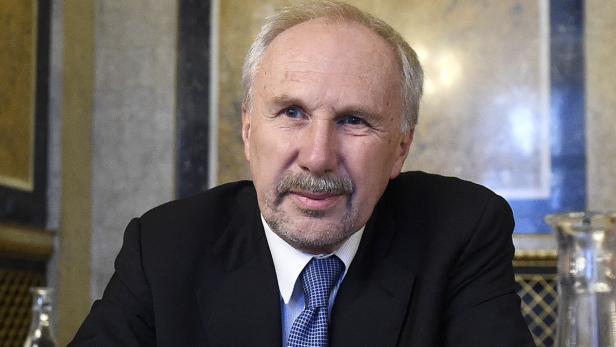 Der Gouverneur der Österreichischen Nationalbank, Ewald Nowotny, schilderte seine Rolle rund um die Verstaatlichung