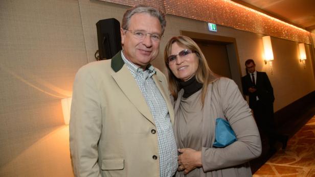 Herbert Fechter, Ehefrau und Firmenbesitzerin Elisabeth Fechter: Meldepflichtige Geschäfte im ORF
