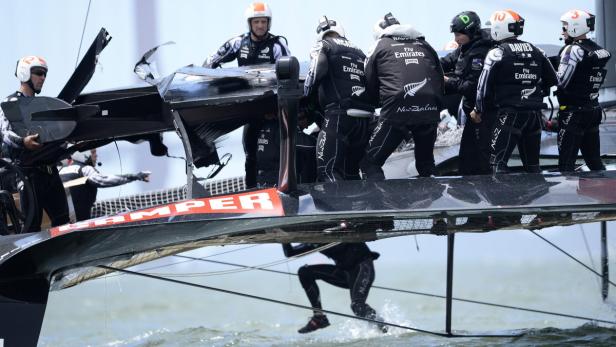 USA SAILING LOUIS VUITTON CUP