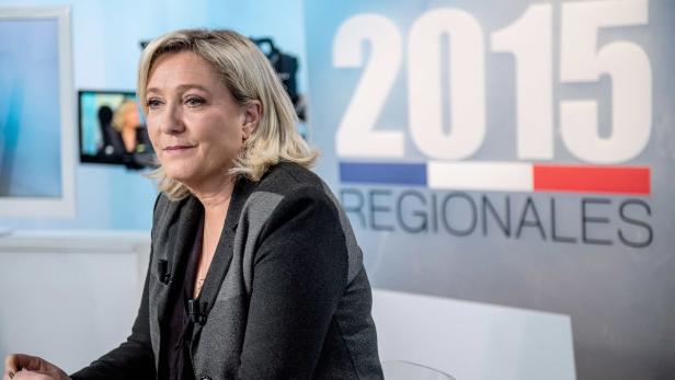 Profitiert von den Folgen der Paris-Anschläge: Marine Le Pen (FN) .