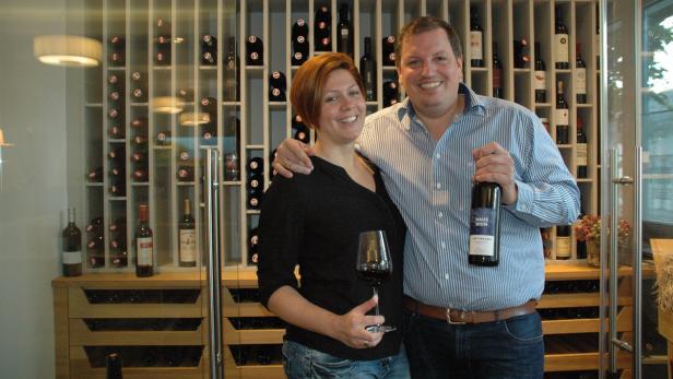Michael und Karina Glatz beraten ihre Gäste auch in Bezug auf die Weinbegleitung