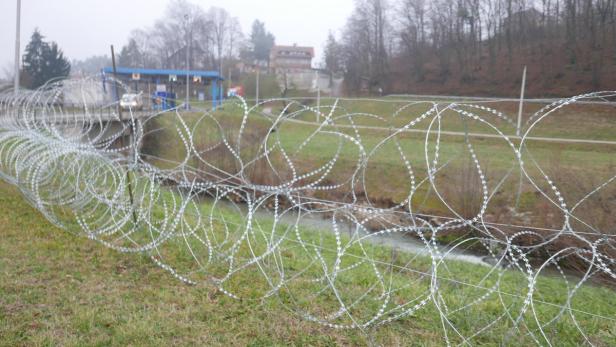 Symbol der Hilflosigkeit: Am Bächlein Bregana, das Kroatien und Slowenien trennt