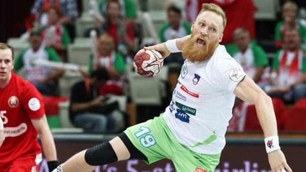 Der Slowene Miha Zvizej hat den auffälligsten Bart der Handball-WM in Katar.