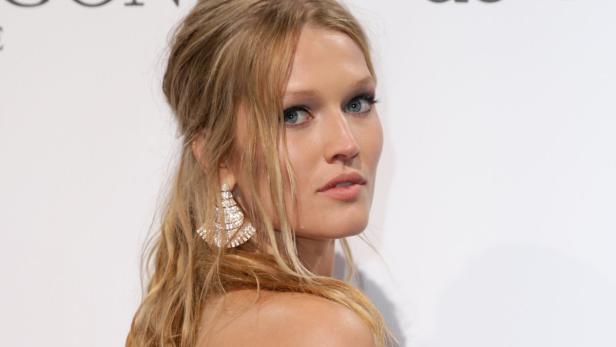 Toni Garrn