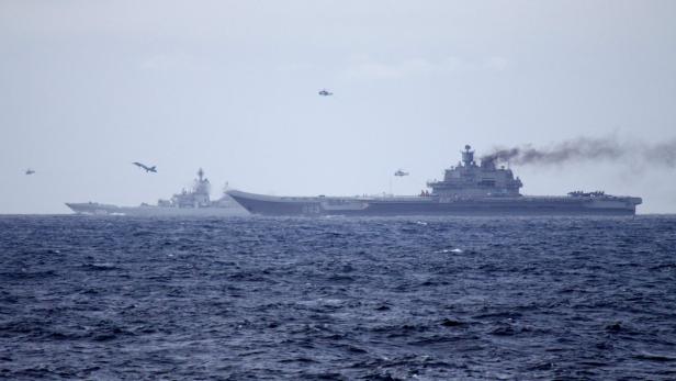 Flugzeugträger &quot;Admiral Kusnezow&quot; auf dem Weg nach Syrien