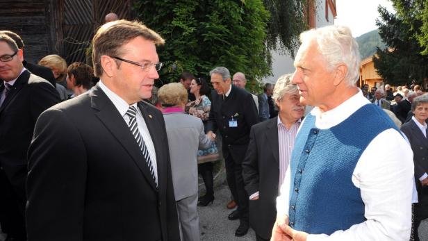 Tirol: Opposition fordert Neuwahlen