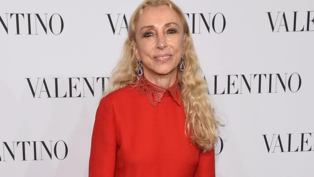 (FILES) This file photo taken on December 10, 2014 shows editor-In-Chief of Vogue Italia Franca Sozzani attending the Valentino Sala Bianca 945 Event in New York City. \r Editor-in-chief of Vogue Italy Franca Sozzani, a major figure of the fashion world, died aged 66, said on December 22, 2016 the Ieo Foundation (European Institute of Oncology) for which she was president. / AFP PHOTO / GETTY IMAGES NORTH AMERICA / Dimitrios Kambouris