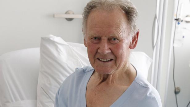 Der 80-jährige F. Hobel wird im Klinikum Klagenfurt behandelt.