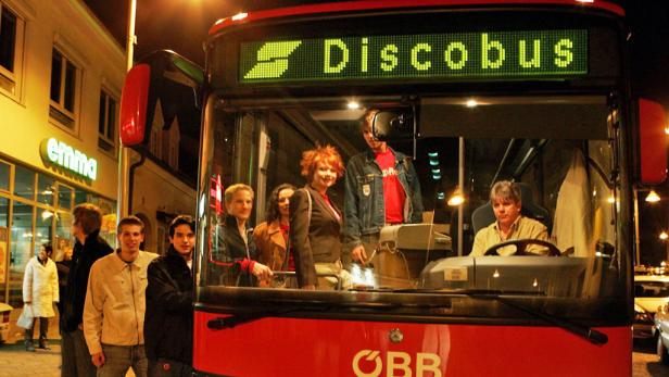 61.000 Fahrgäste im Discobus