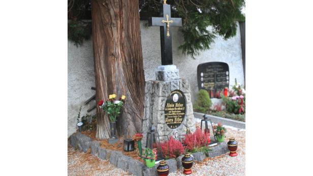 Grab von Hitlers Eltern aufgelassen