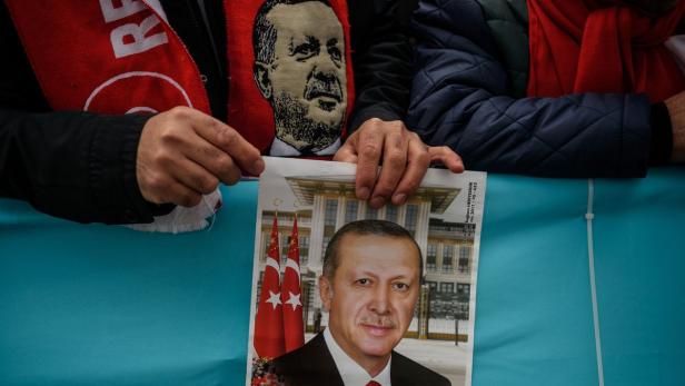 Türkei: Verhaftungswelle zwischen Spott und Terror