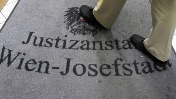 Estibaliz C.: Kein Sex in der Josefstadt
