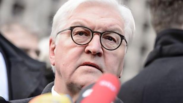 Frank-Walter Steinmeier bei einer Pressekonferenz.