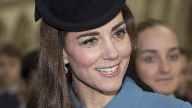 Kate hat neue Augenbrauen - und erntet Spott