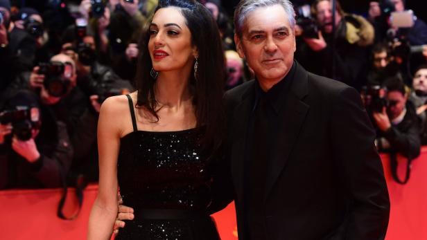 Bei der Eröffnung der 66. Berlinale waren George und Amal Clooney die Hingucker des Abends - und sorgten mit ihrer Präsenz für einen hochkarätigen Star-Auftakt.
