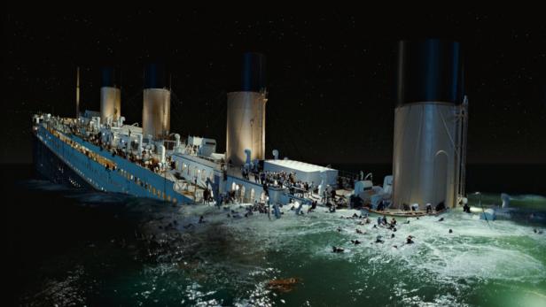 Die Titanic sinkt in die dritte Dimension