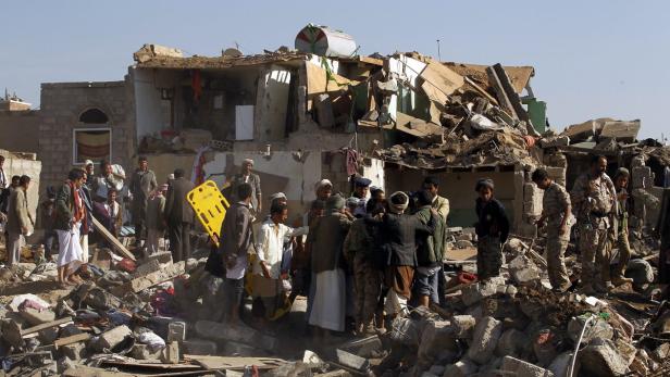 Sanaa: Saudische Luftangriffe hinterlassen Zerstörung