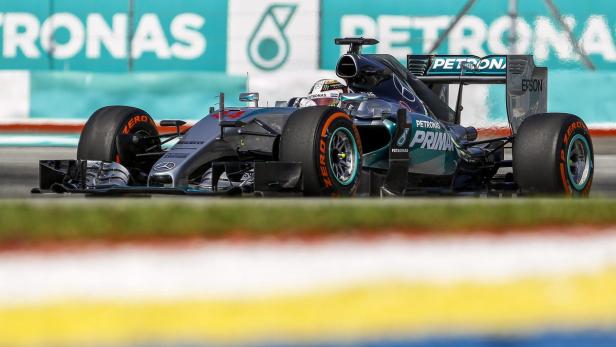 Lewis Hamilton fuhr im Freitags-Training einmal mehr allen davon