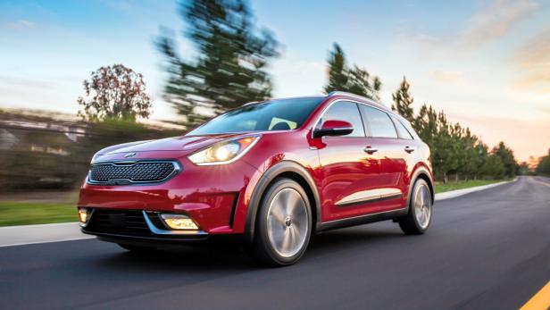 Kia Niro: Erstmals am Steuer des Anti-Prius von Kia