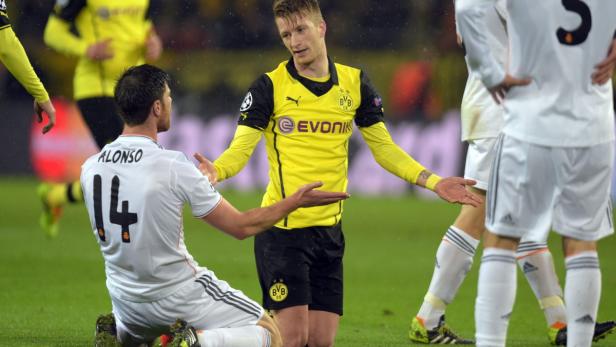 Evonik ist langjähriger Sponsor von Borussia Dortmund.