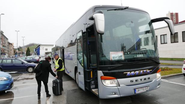 Liebloser Schienenersatzverkehr: Vielleicht sollten die ÖBB einmal den Anbieter wechseln