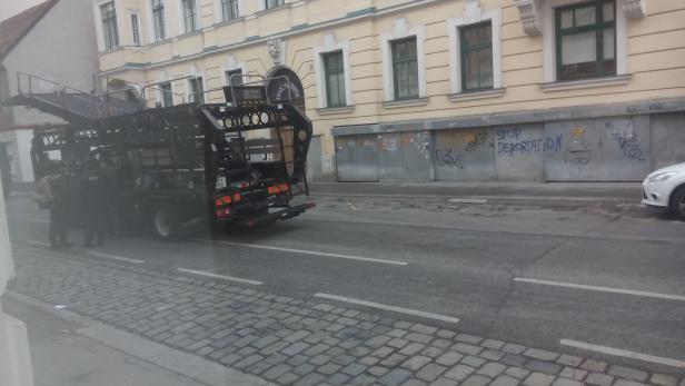 Bilder Polizeieinsatz Hells Angels