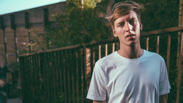 George Ezra, 21, ist Englands neuester Shootingstar. Er liebt Bob Dylan und den Blues und wurde über ein YouTube-Video