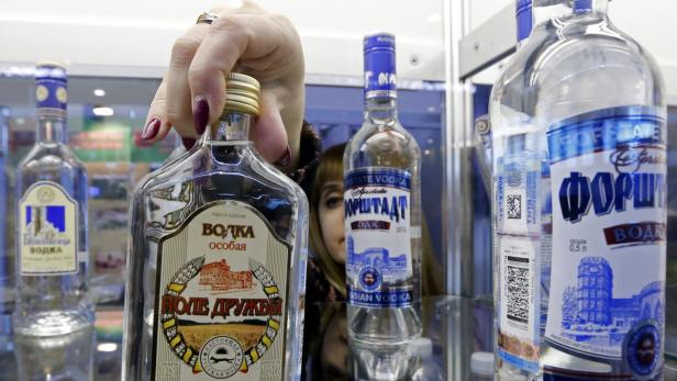 Das russische Nationalgetränk wird im Westen weniger nachgefragt.