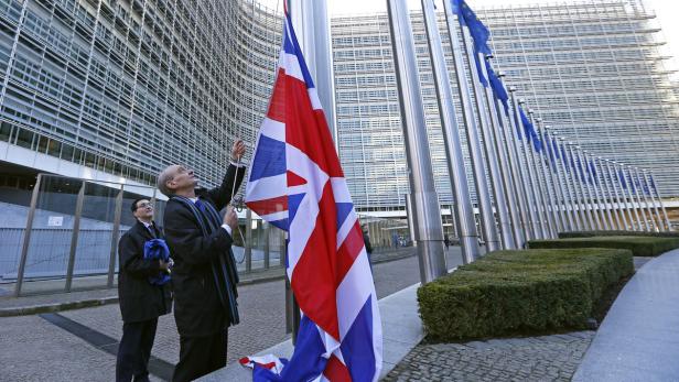 Die britische Flagge soll auch weiterhin vor dem Hauptquartier der EU in Brüssel gehisst werden