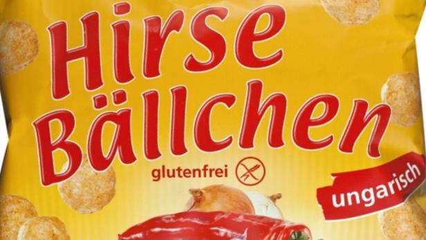 Eine Packung „Hirse Bällchen“ mit ungarischer Geschmacksrichtung, glutenfrei.