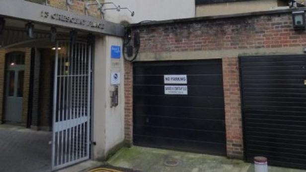 Eher teuer: Garage in London erzielte 462.500 Euro